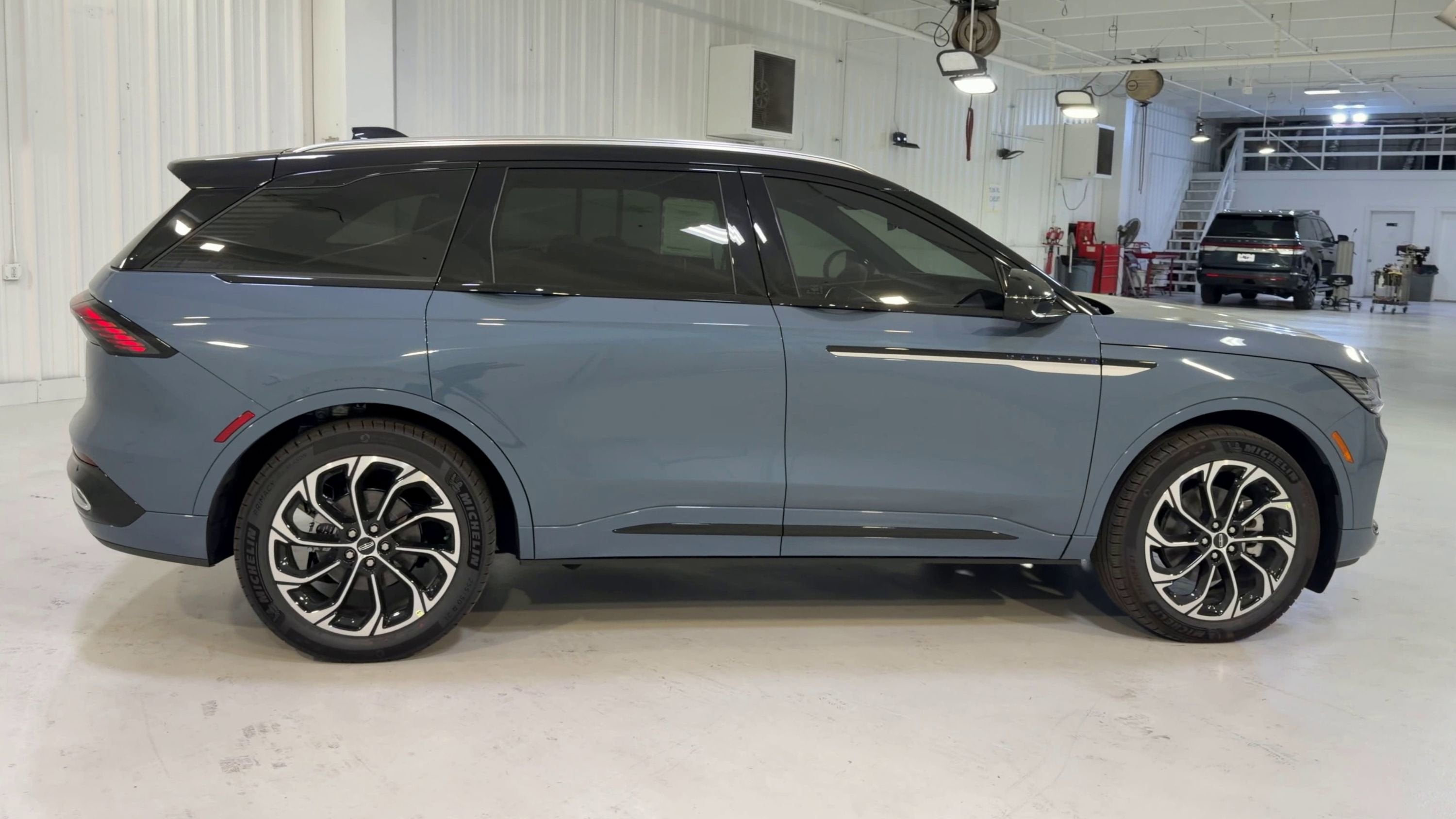 2026 Lincoln Nautilus Reserve Hybrid