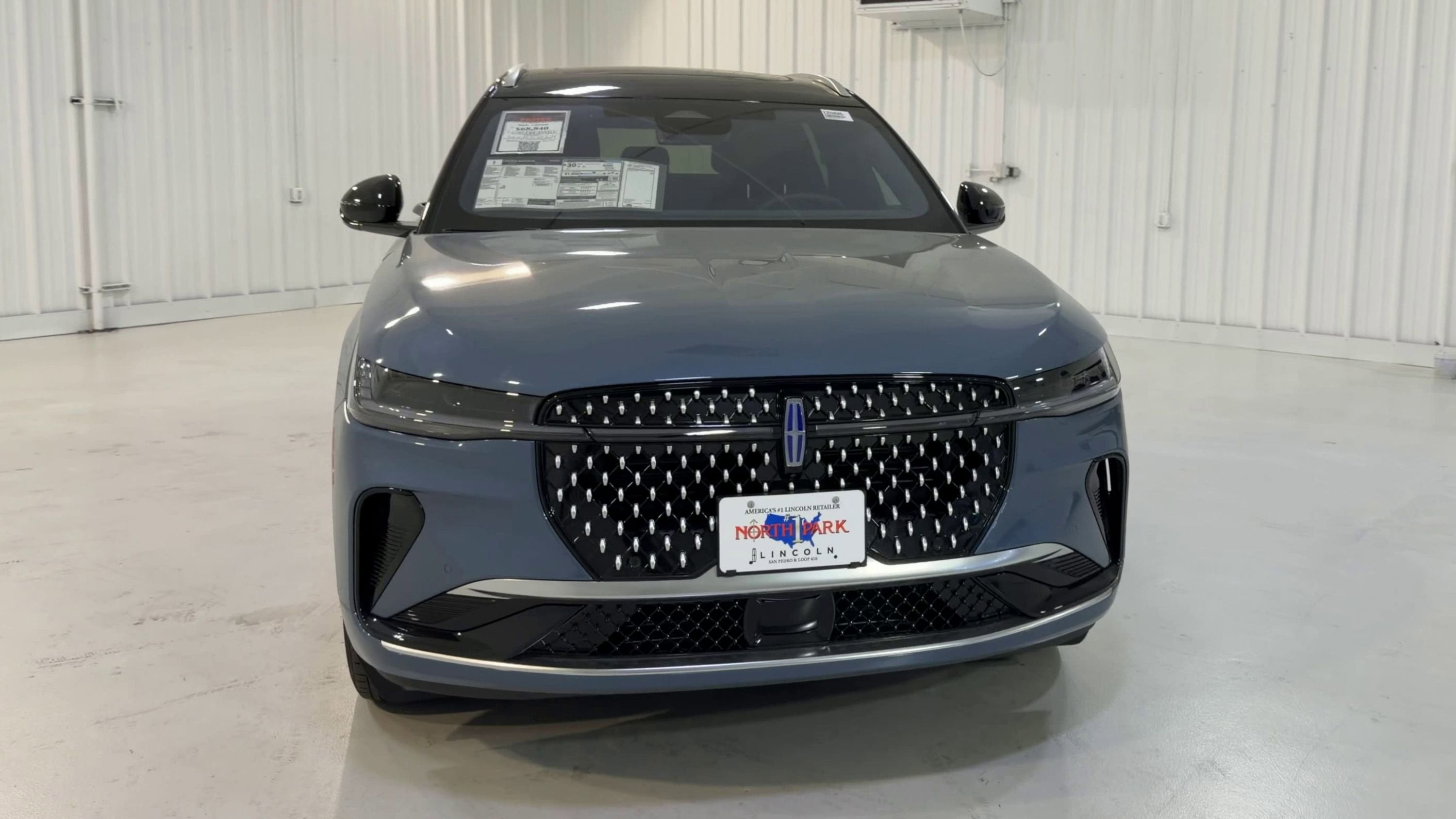 2026 Lincoln Nautilus Reserve Hybrid