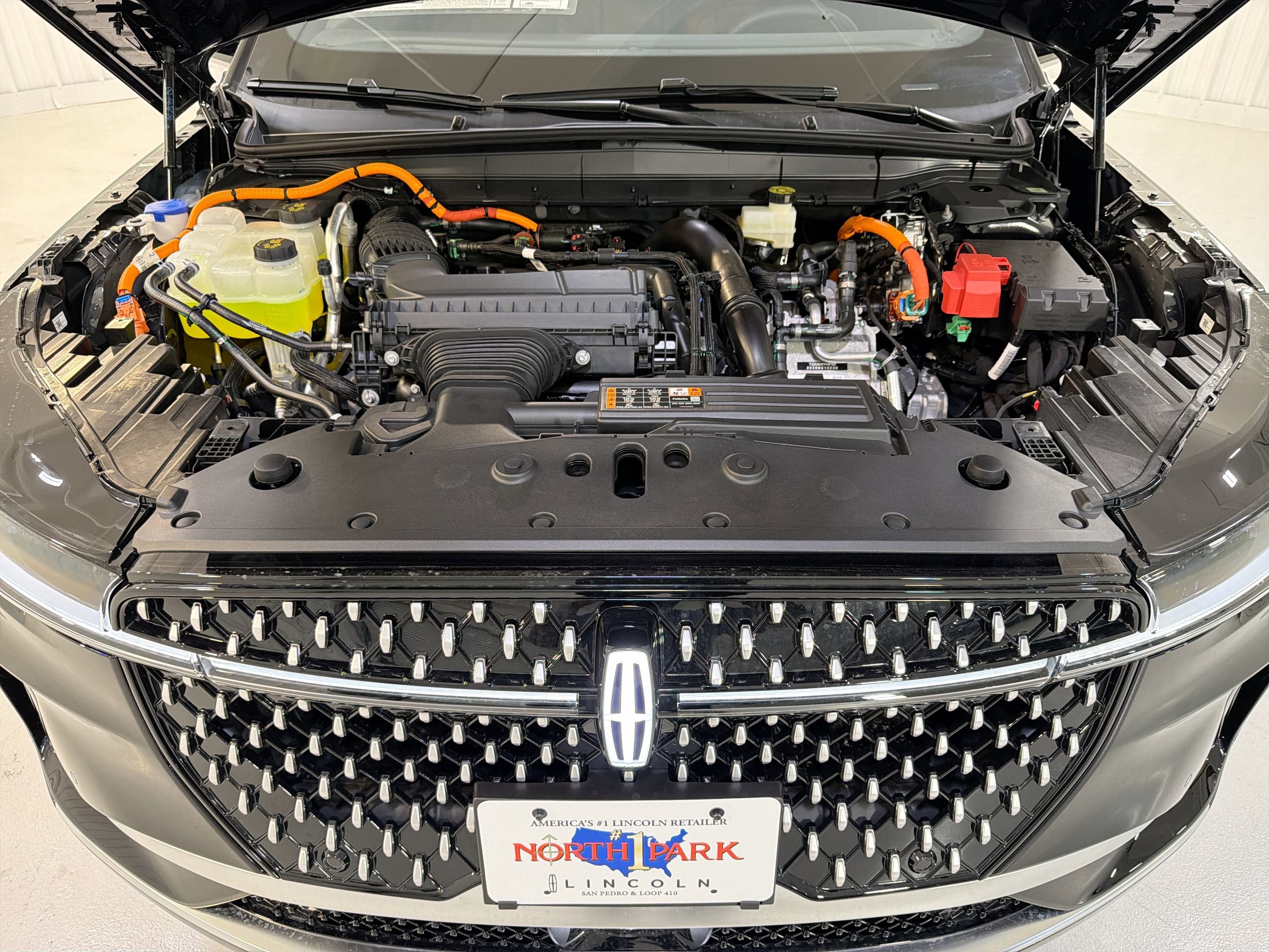 2026 Lincoln Nautilus Reserve Hybrid