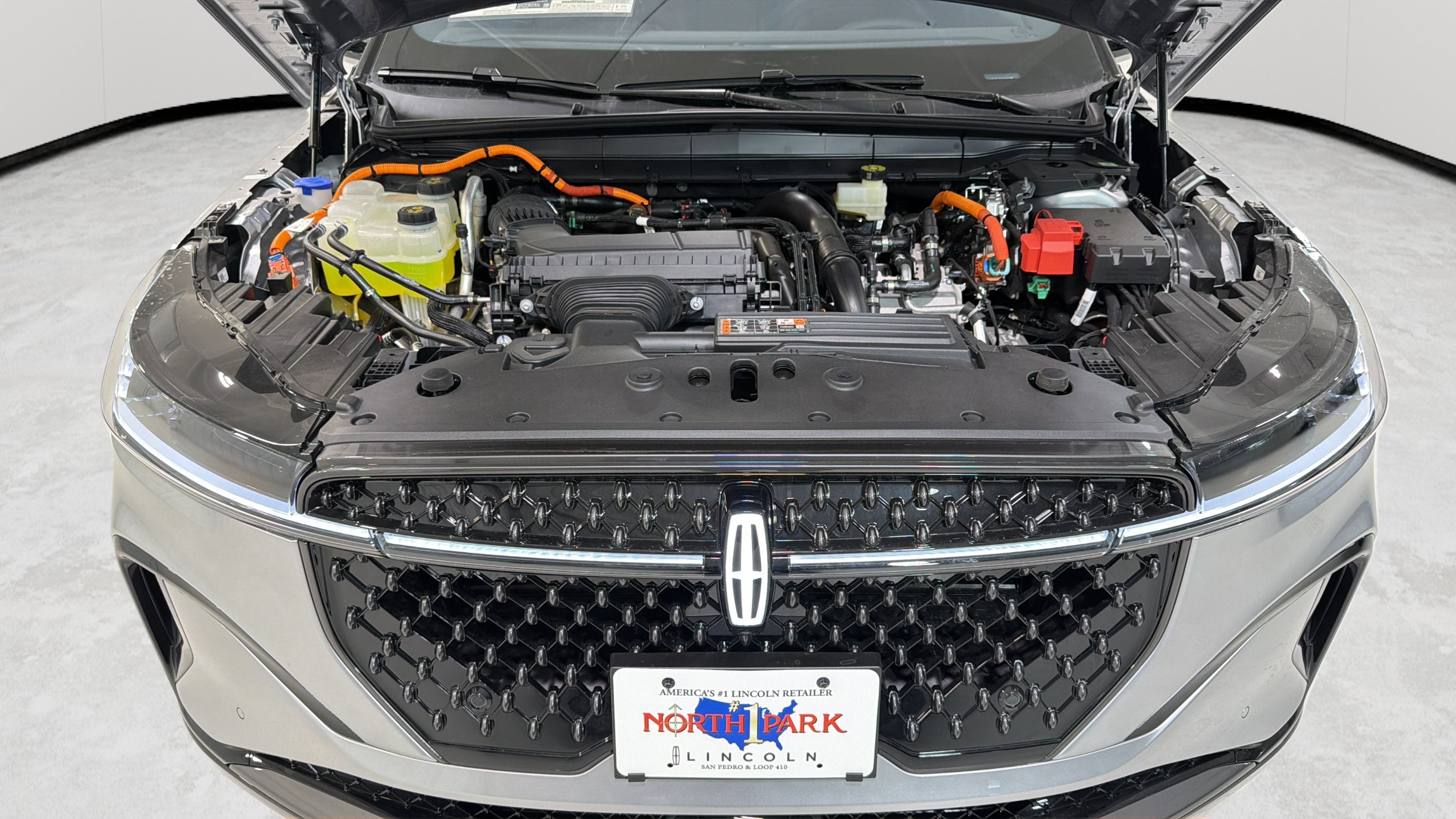 2026 Lincoln Nautilus Reserve Hybrid