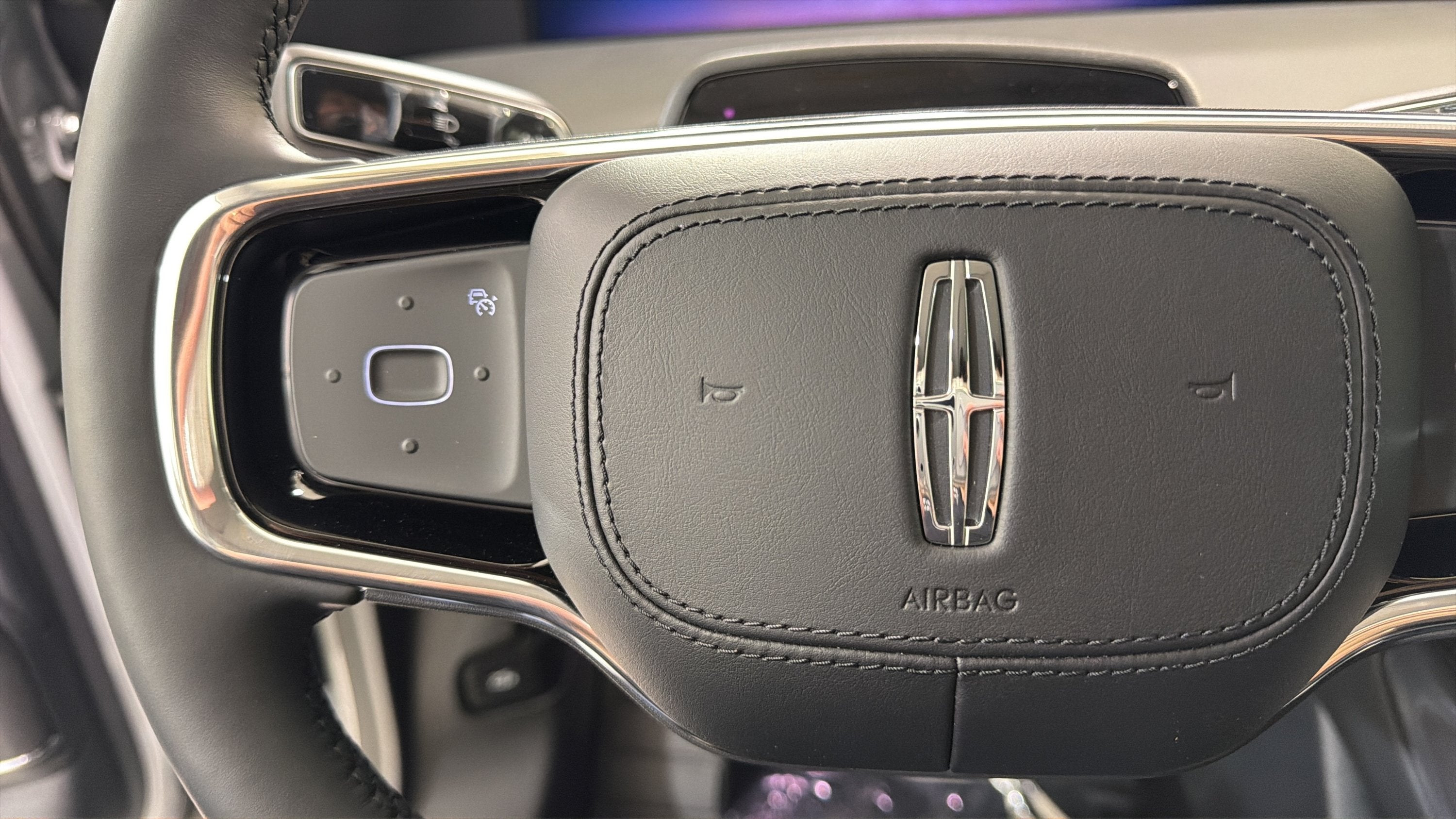 2026 Lincoln Nautilus Reserve Hybrid