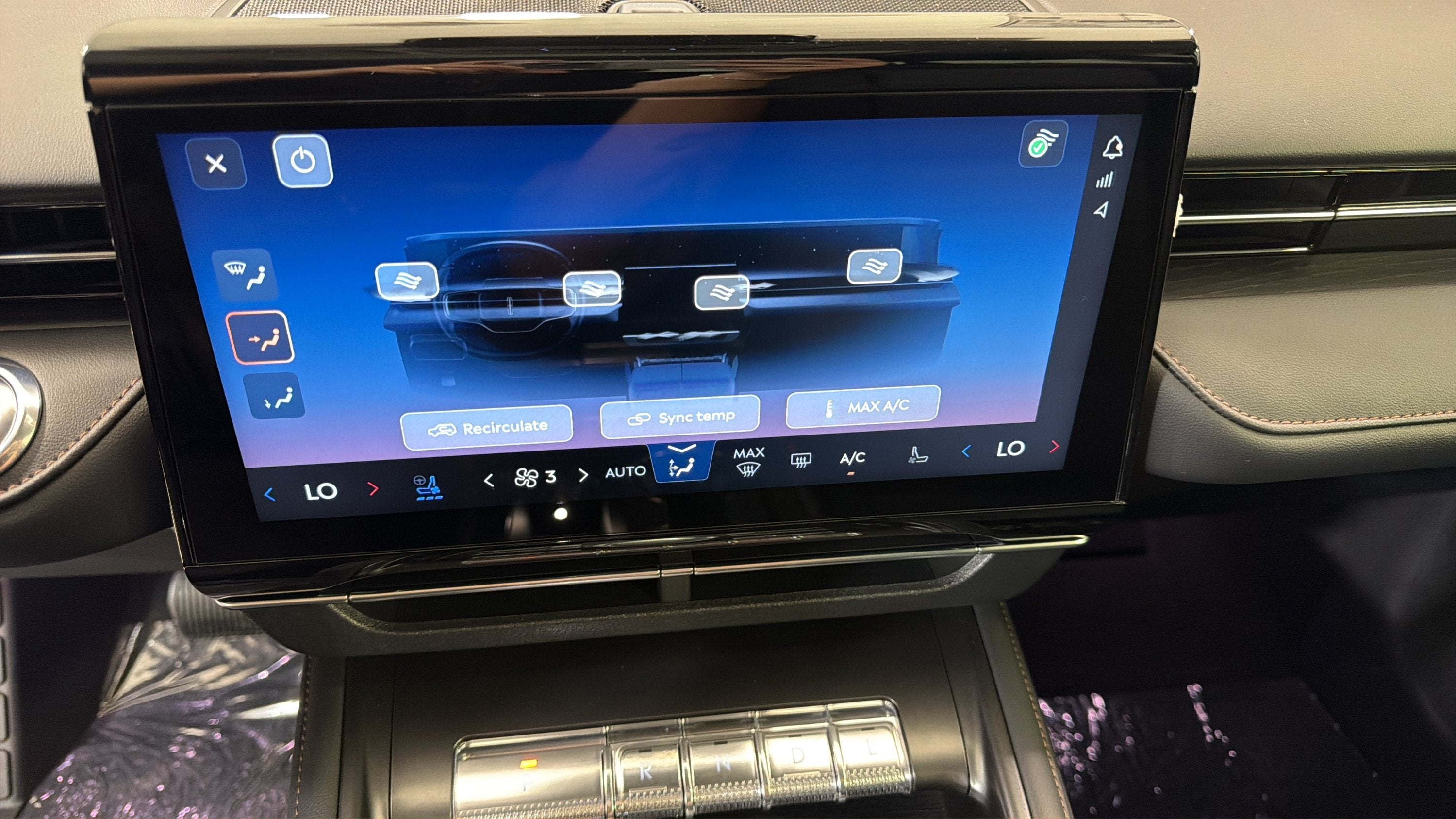2026 Lincoln Nautilus Reserve Hybrid