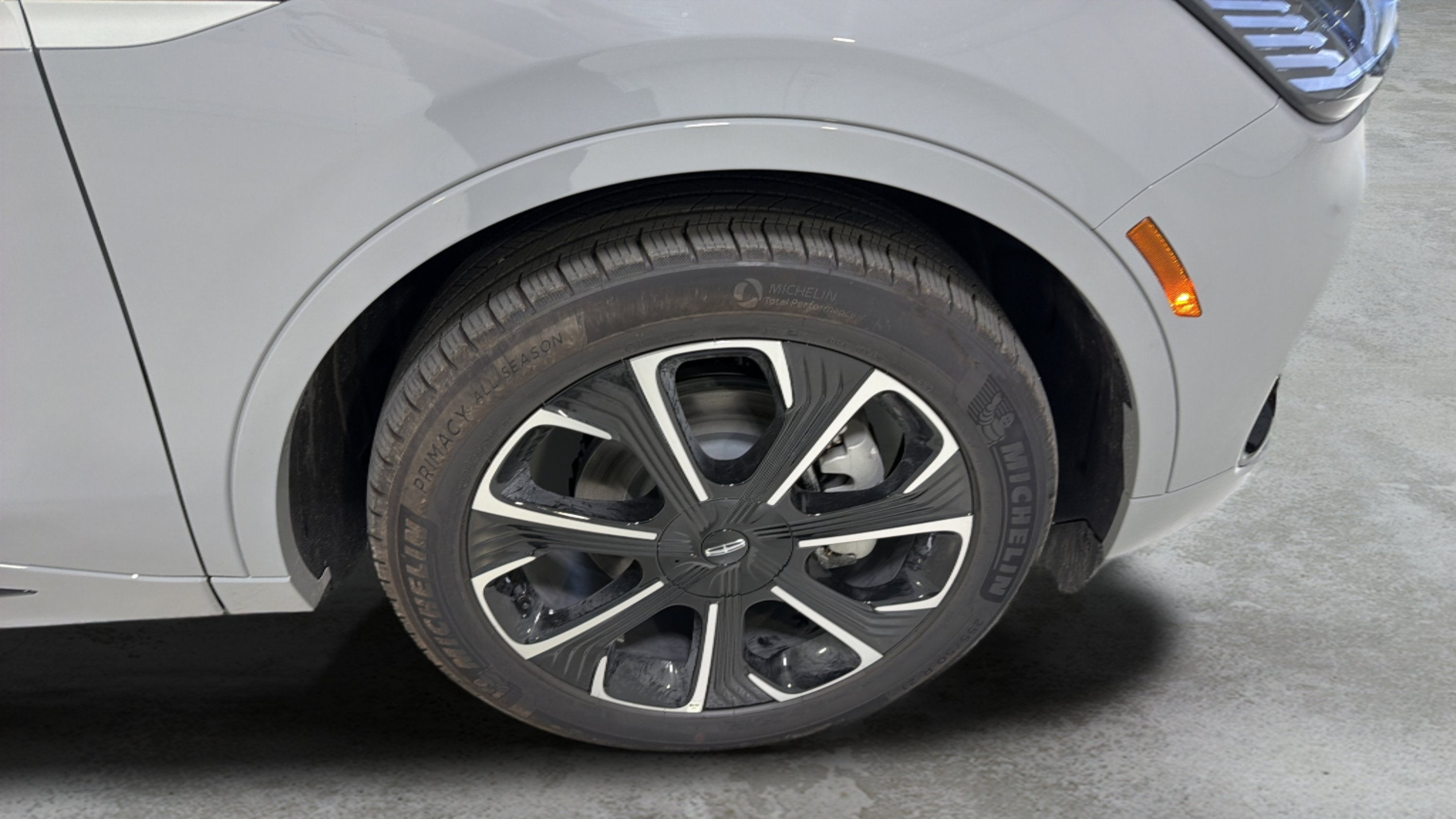 2026 Lincoln Nautilus Reserve Hybrid