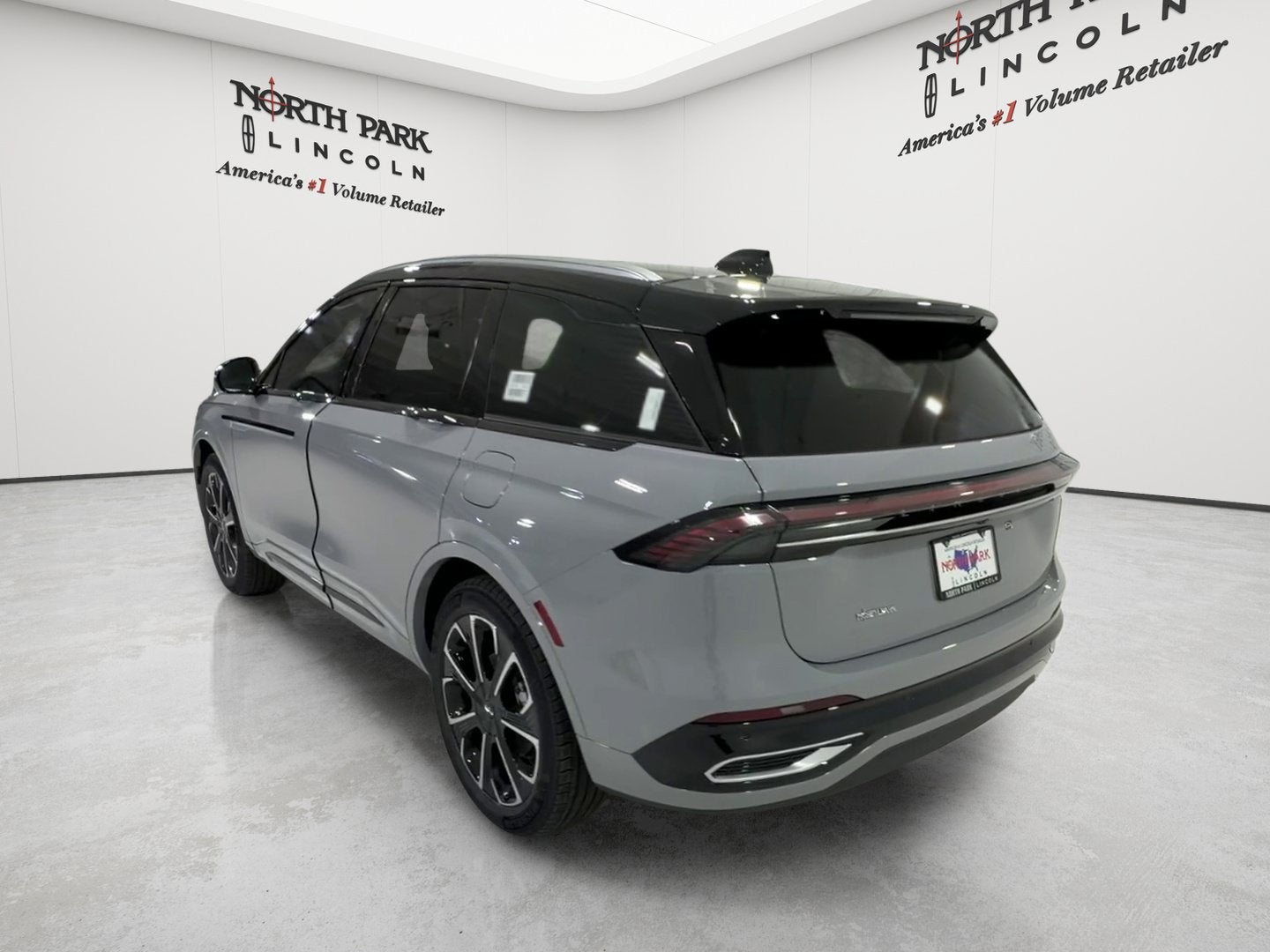 2026 Lincoln Nautilus Reserve Hybrid