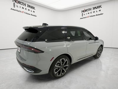 2026 Lincoln Nautilus Reserve Hybrid