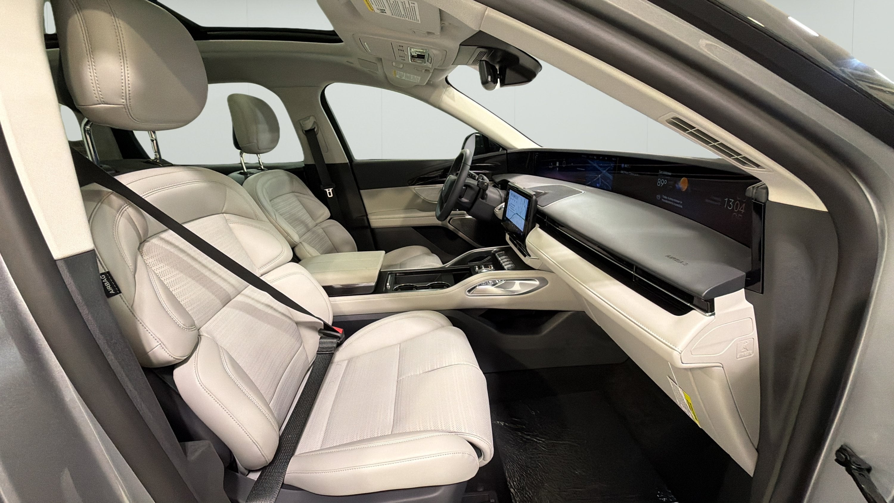 2026 Lincoln Nautilus Reserve Hybrid