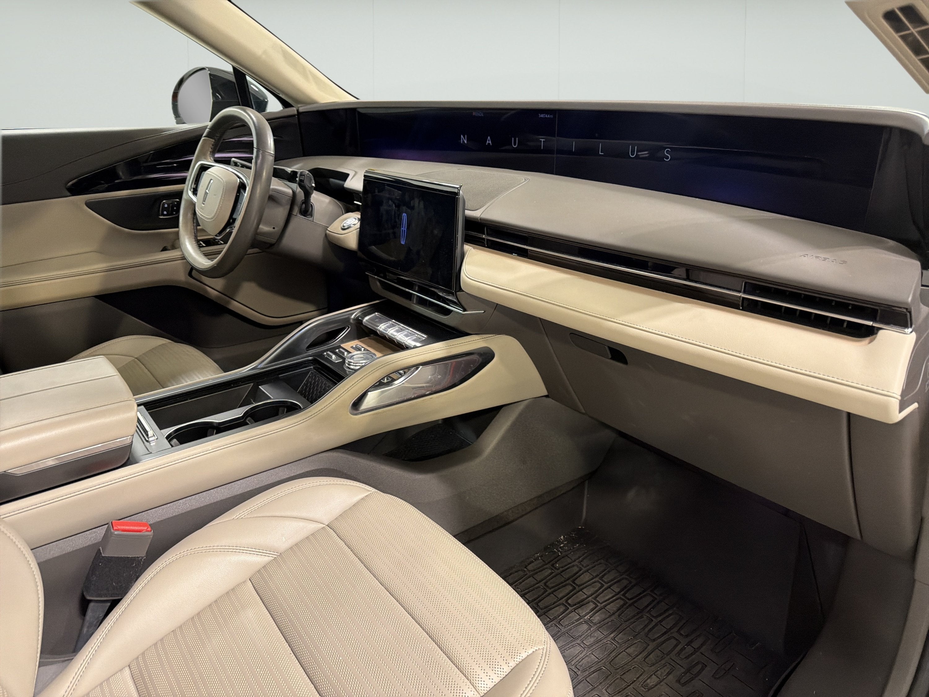 2024 Lincoln Nautilus Reserve