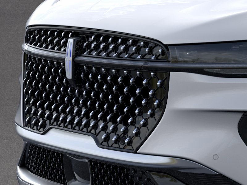 2026 Lincoln Nautilus Reserve Hybrid