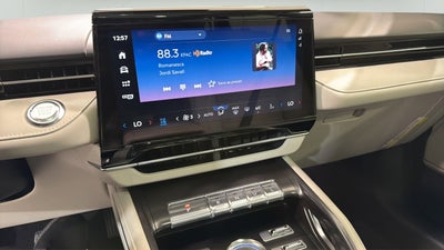 2026 Lincoln Nautilus Reserve Hybrid