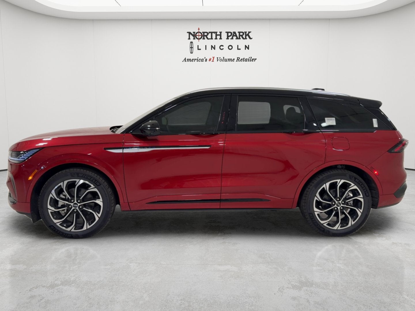 2026 Lincoln Nautilus Reserve Hybrid