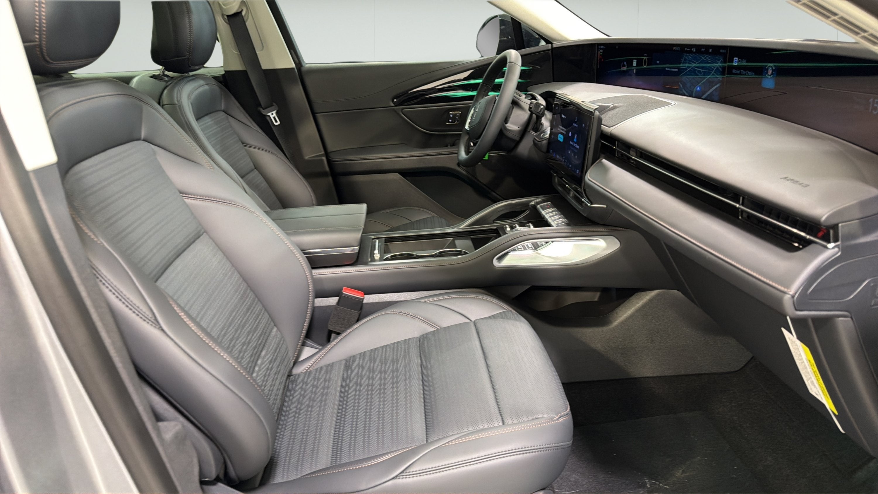 2026 Lincoln Nautilus Reserve Hybrid