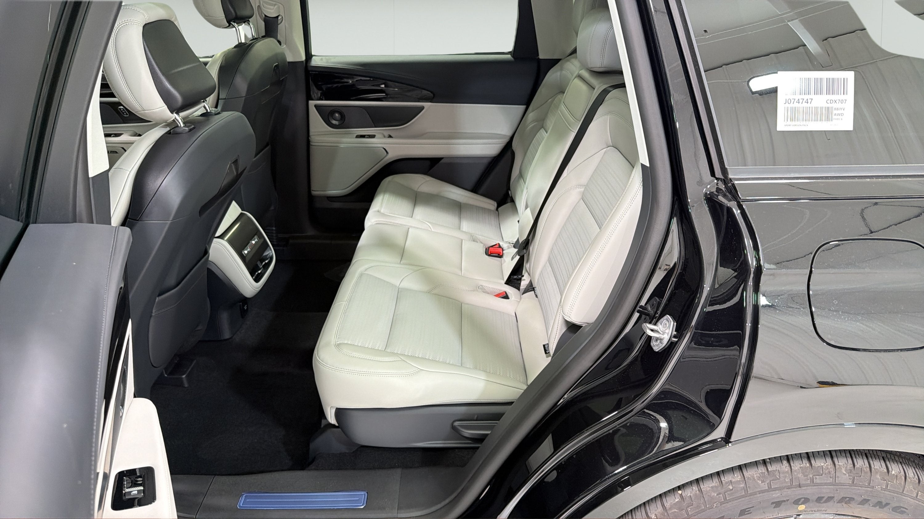 2026 Lincoln Nautilus Reserve Hybrid