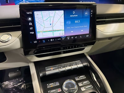 2026 Lincoln Nautilus Reserve Hybrid