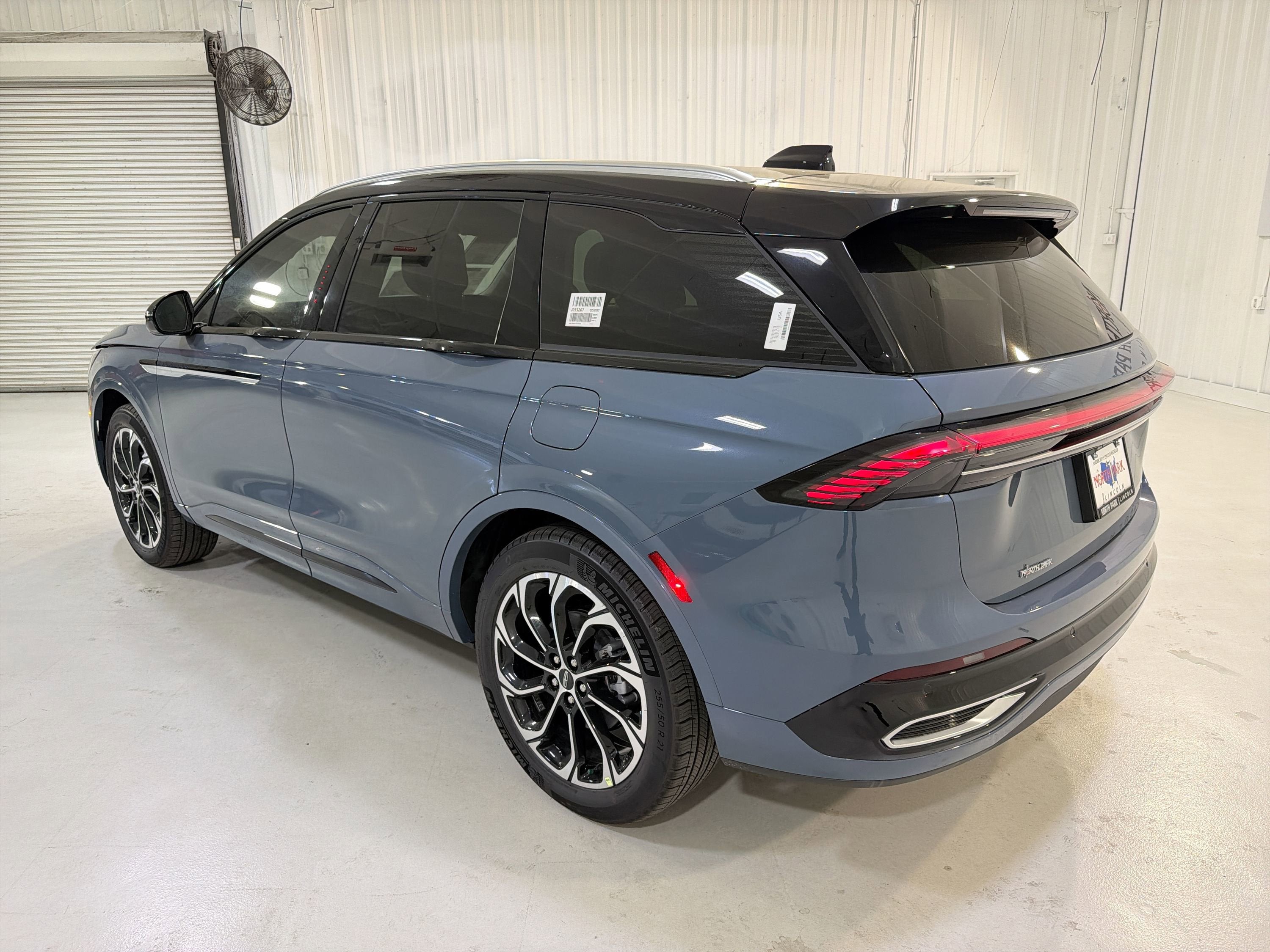 2026 Lincoln Nautilus Reserve Hybrid