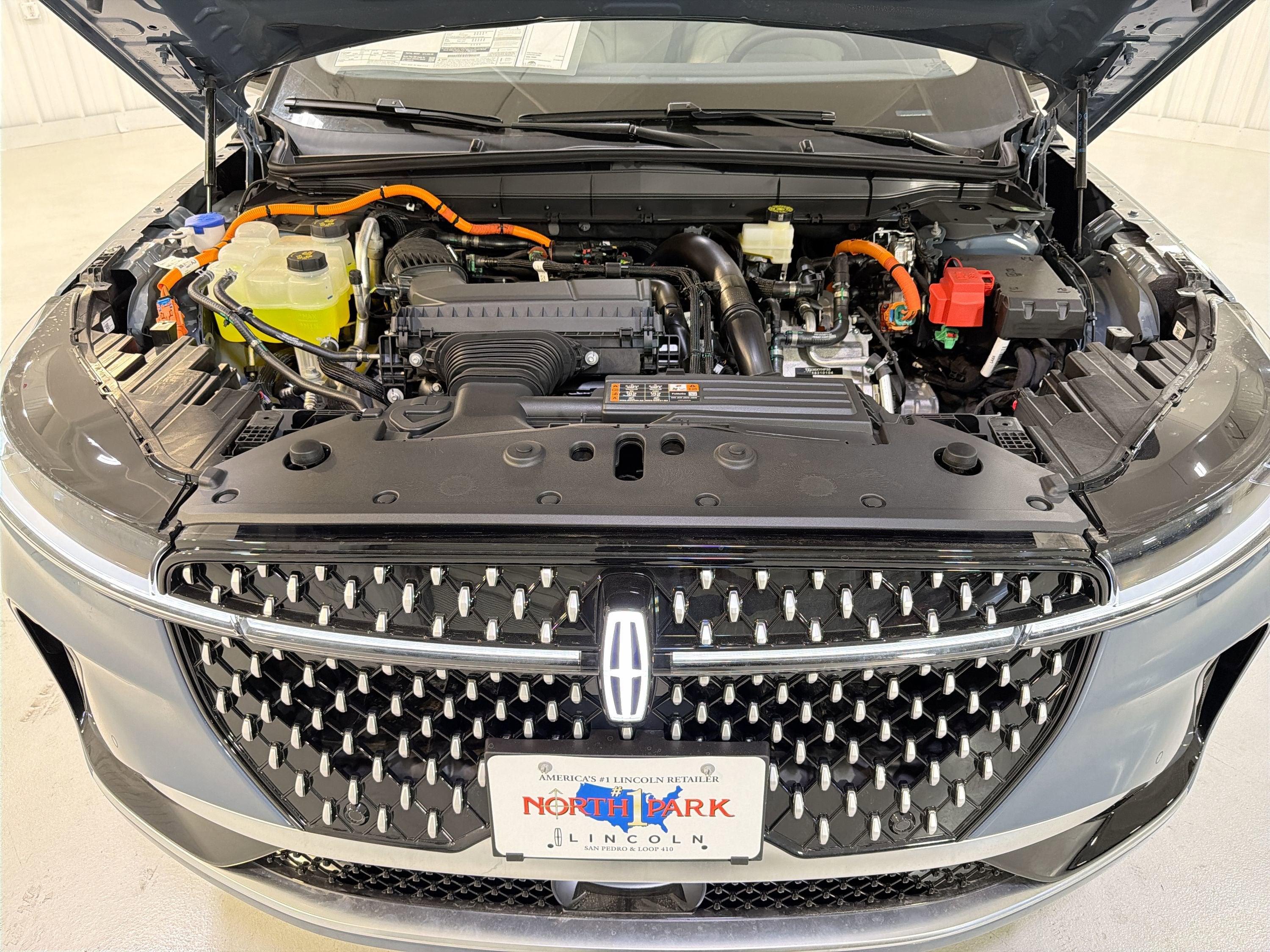 2026 Lincoln Nautilus Reserve Hybrid
