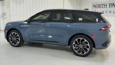 2026 Lincoln Nautilus Reserve Hybrid