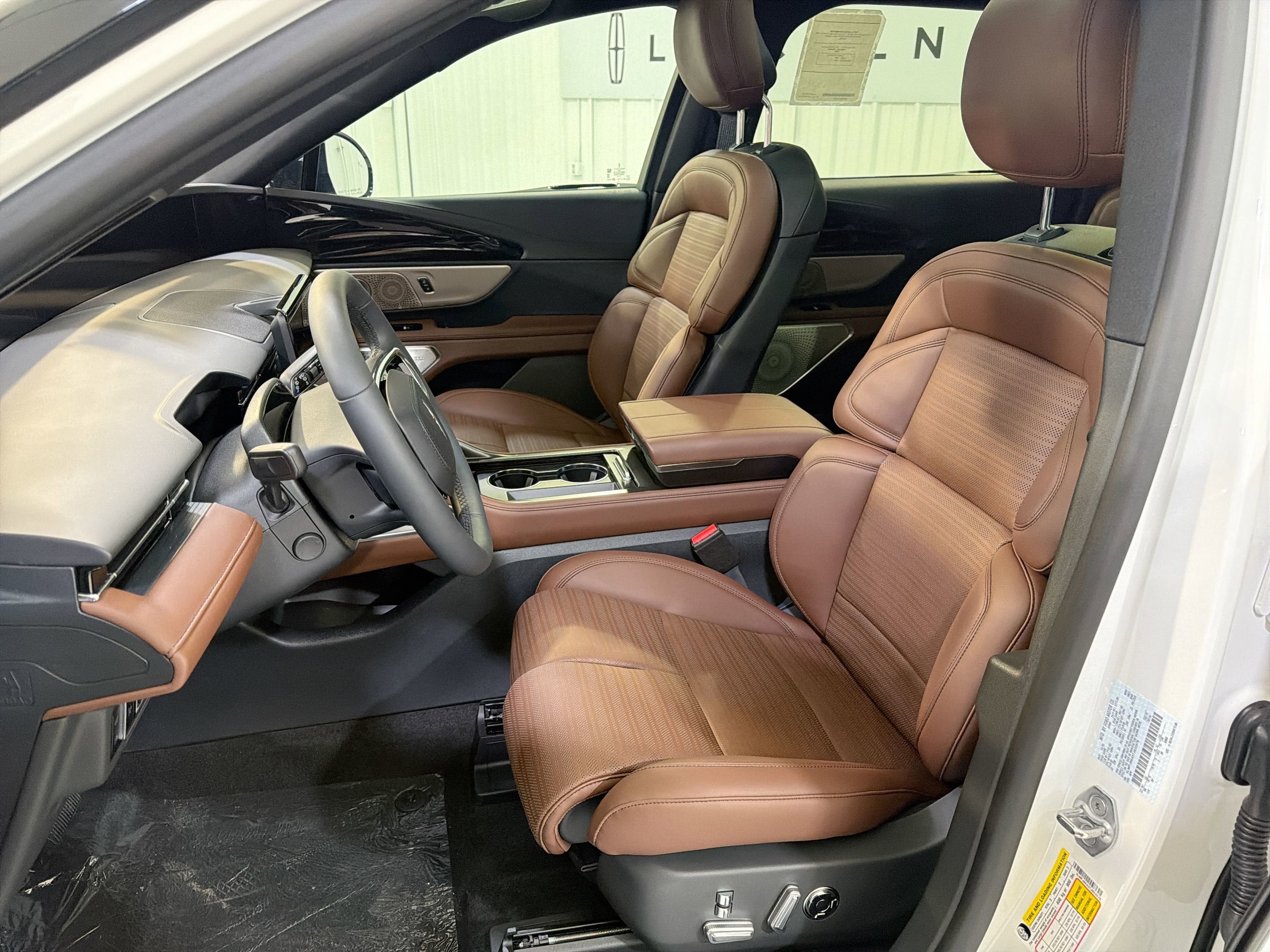 2026 Lincoln Nautilus Reserve Hybrid