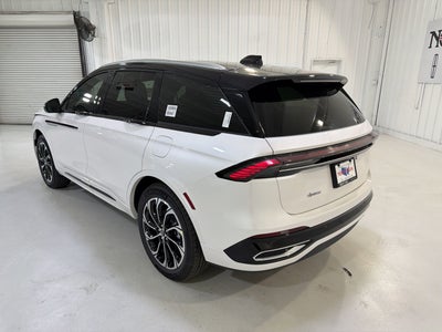 2026 Lincoln Nautilus Reserve Hybrid