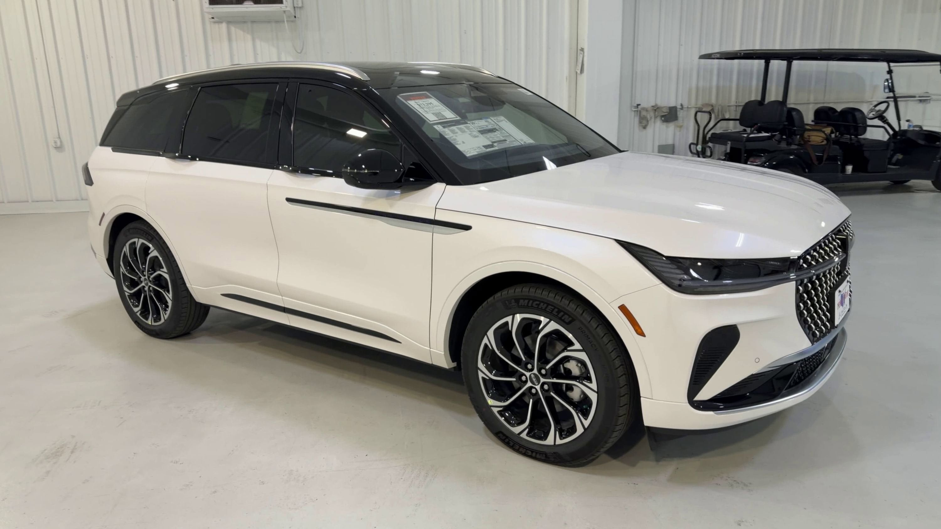 2026 Lincoln Nautilus Reserve Hybrid