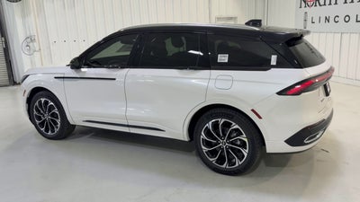 2026 Lincoln Nautilus Reserve Hybrid