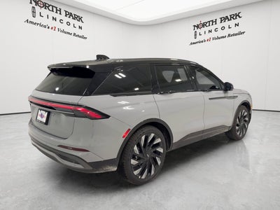 2026 Lincoln Nautilus Reserve Hybrid