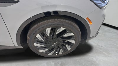 2026 Lincoln Nautilus Reserve Hybrid