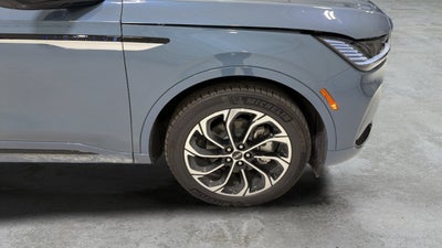 2026 Lincoln Nautilus Reserve Hybrid