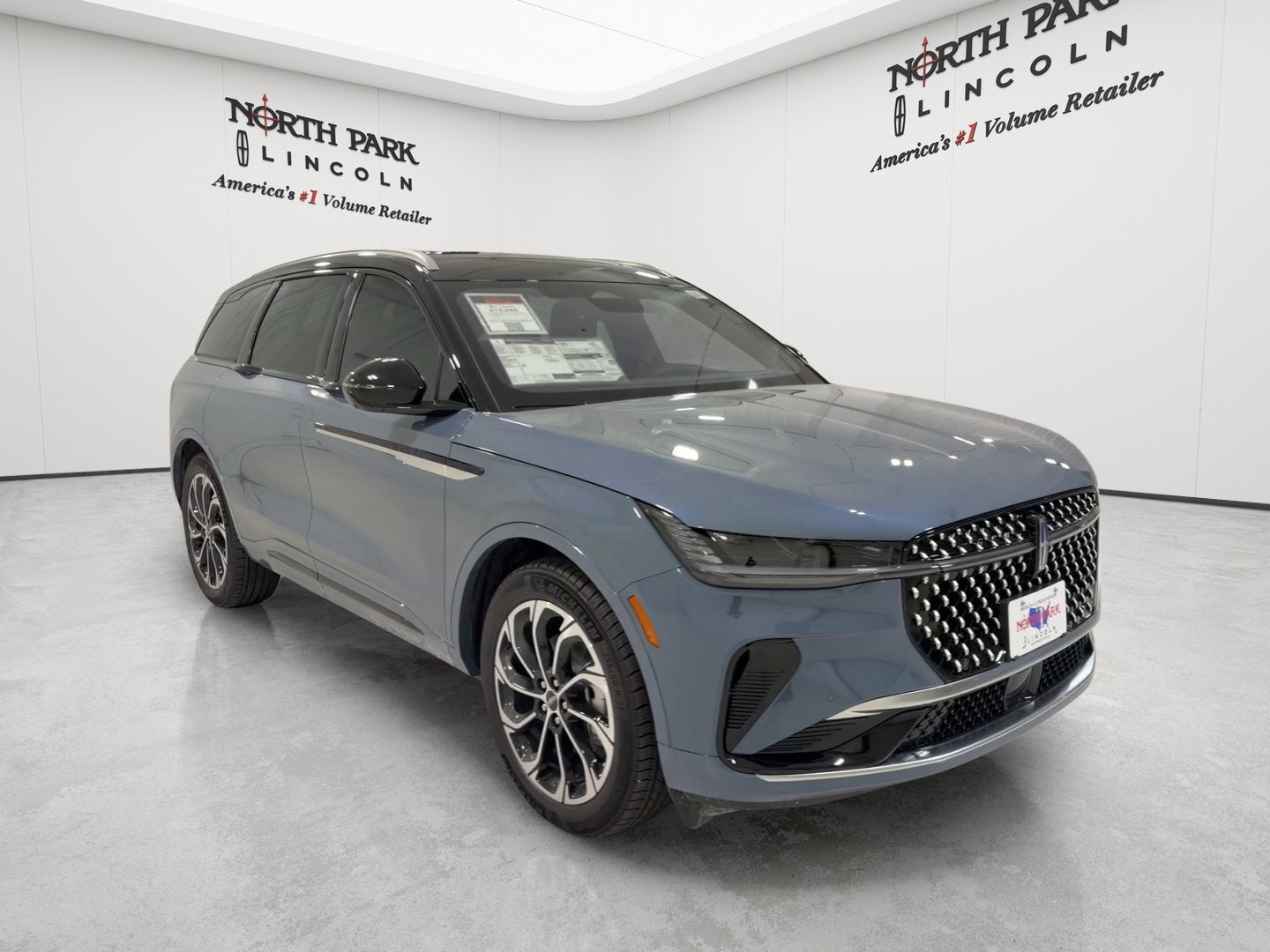 2026 Lincoln Nautilus Reserve Hybrid