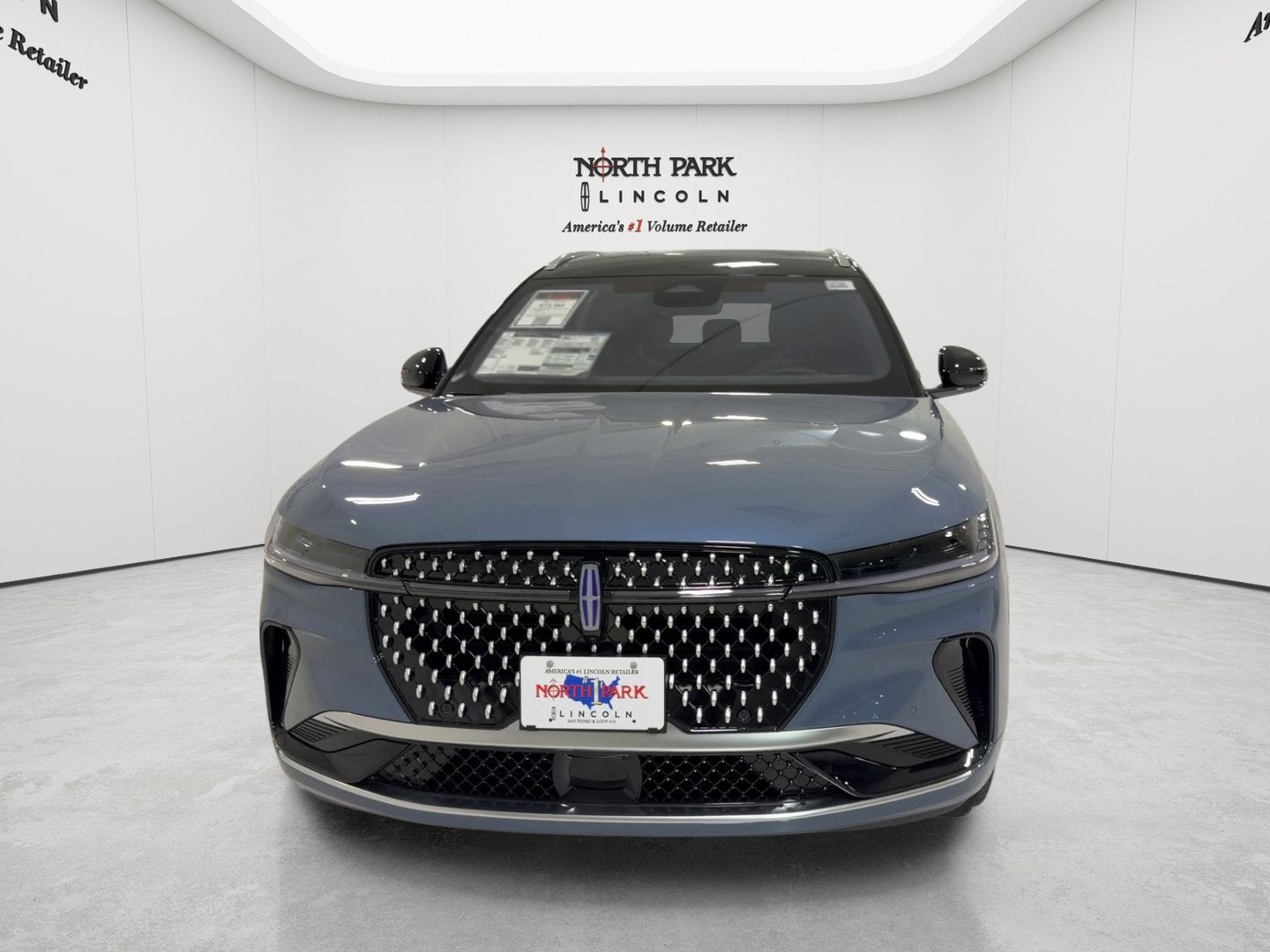 2026 Lincoln Nautilus Reserve Hybrid