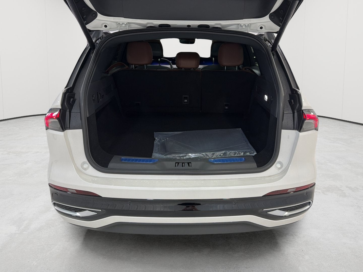 2026 Lincoln Nautilus Reserve Hybrid