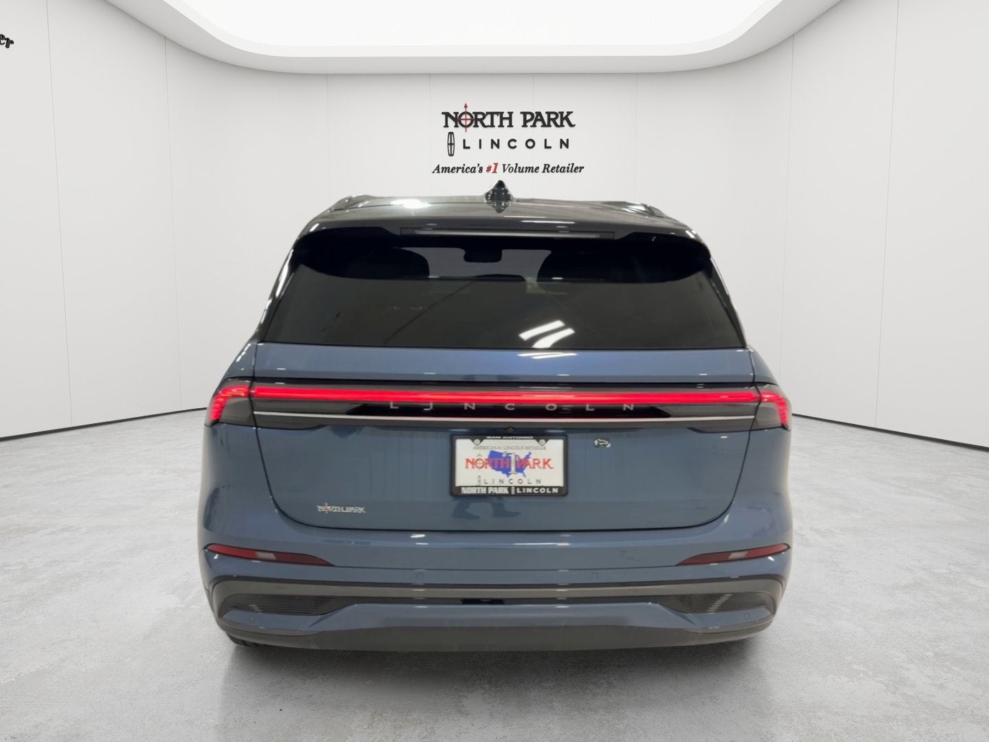 2026 Lincoln Nautilus Reserve Hybrid