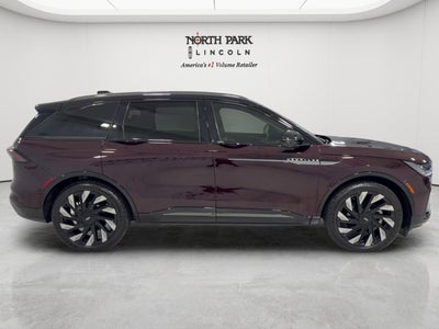 2025 Lincoln Nautilus Reserve
