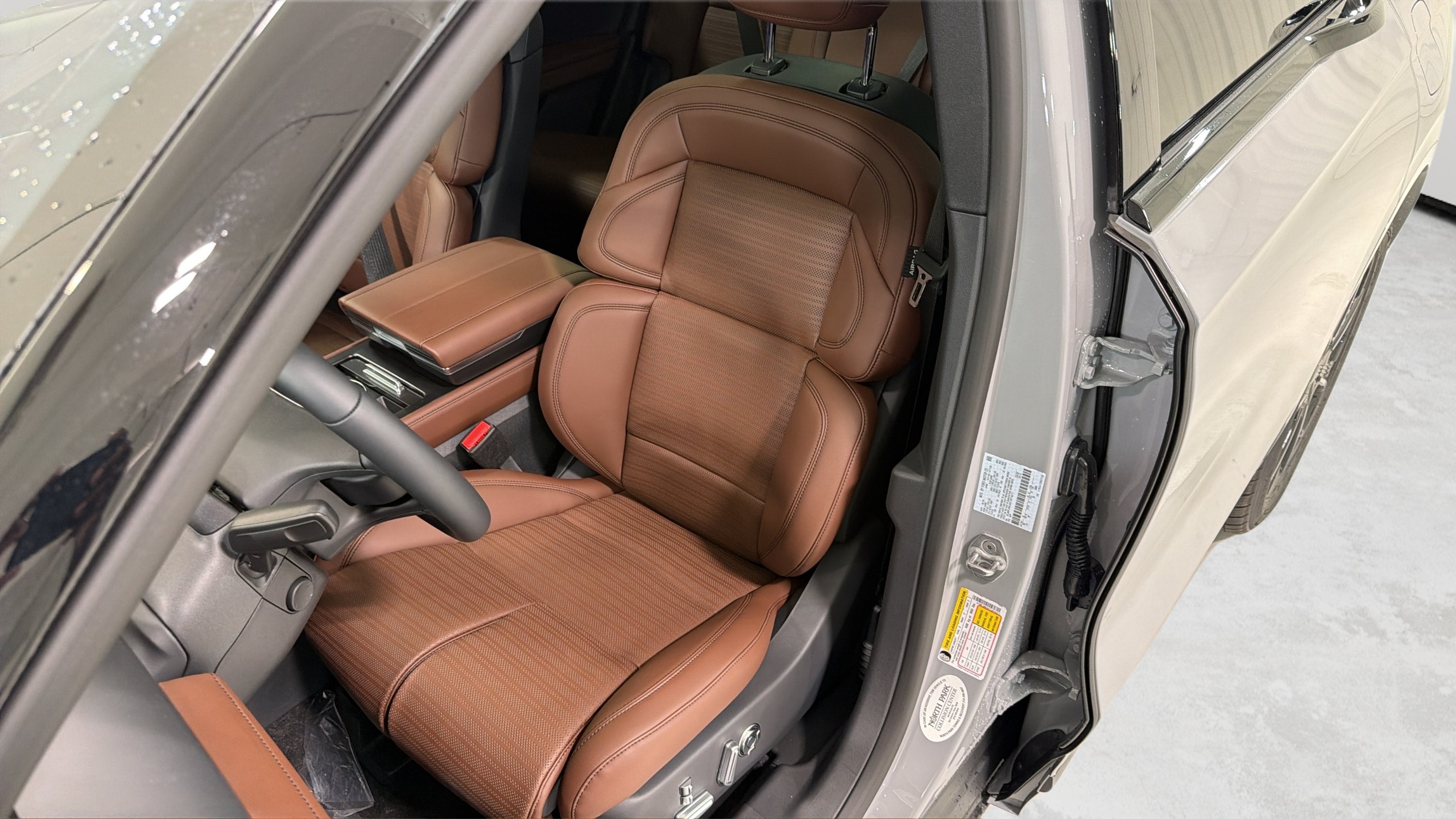 2026 Lincoln Nautilus Reserve Hybrid