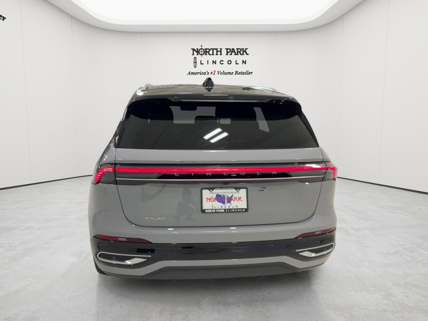 2026 Lincoln Nautilus Reserve Hybrid