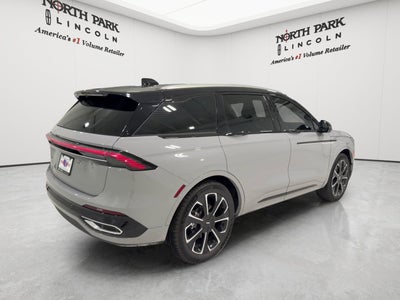 2026 Lincoln Nautilus Reserve Hybrid