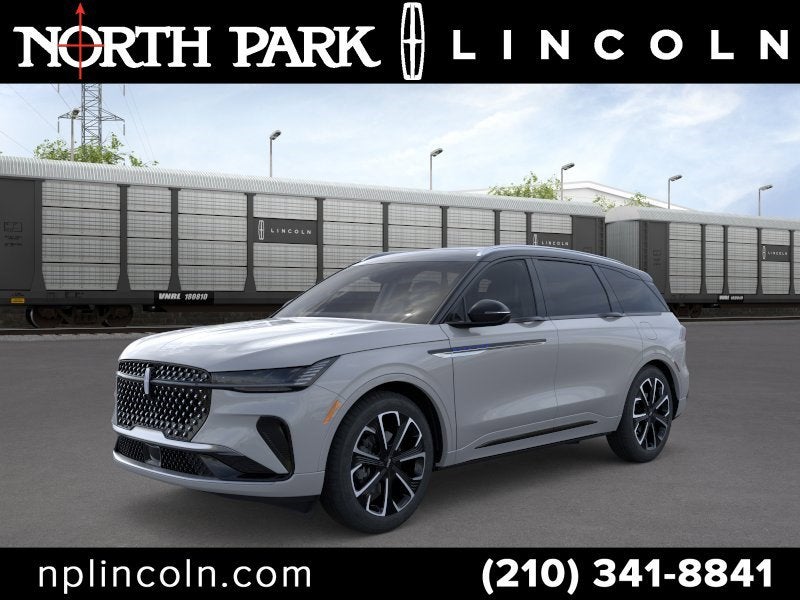 2026 Lincoln Nautilus Reserve Hybrid