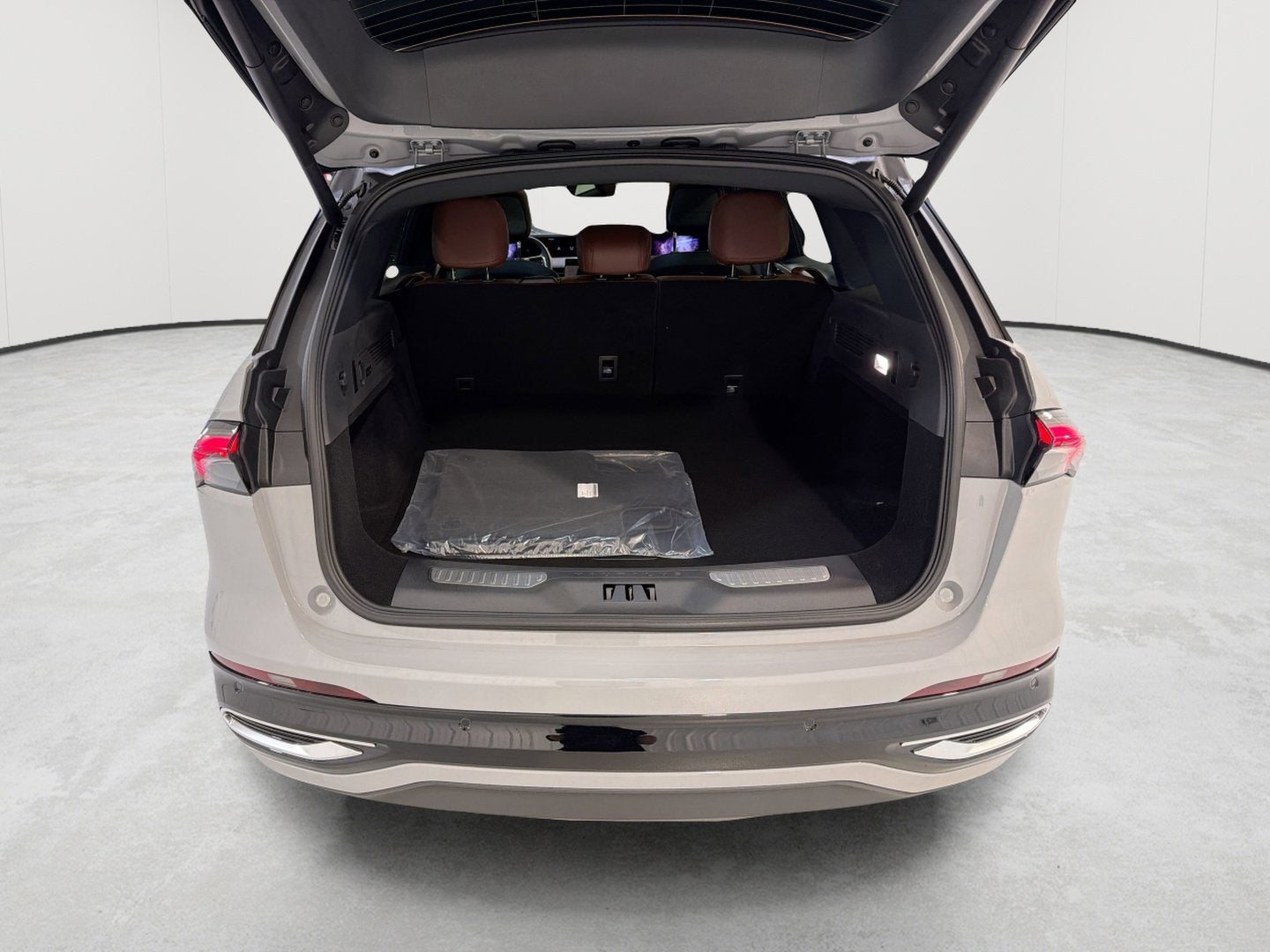 2026 Lincoln Nautilus Reserve Hybrid