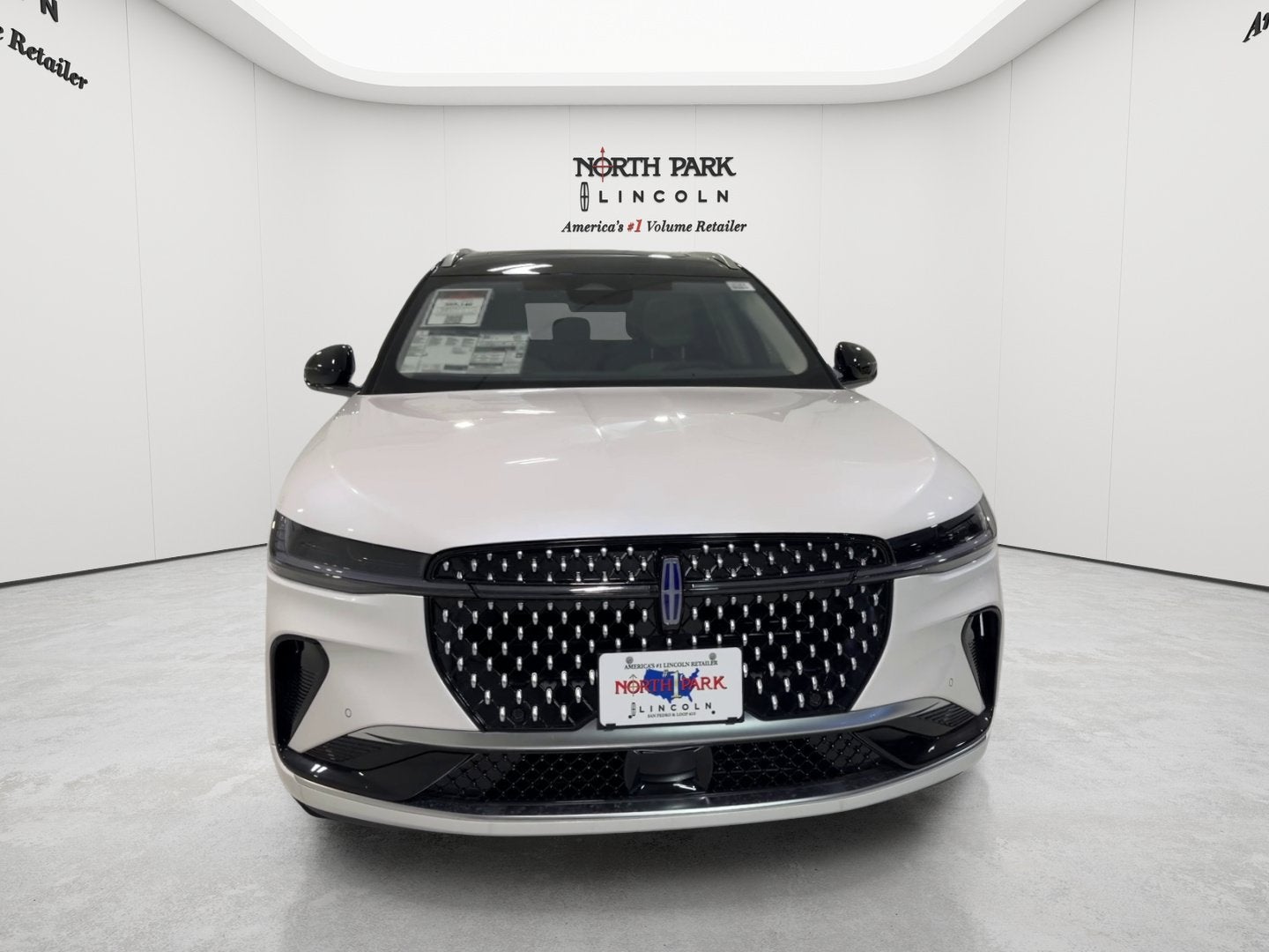 2026 Lincoln Nautilus Reserve Hybrid