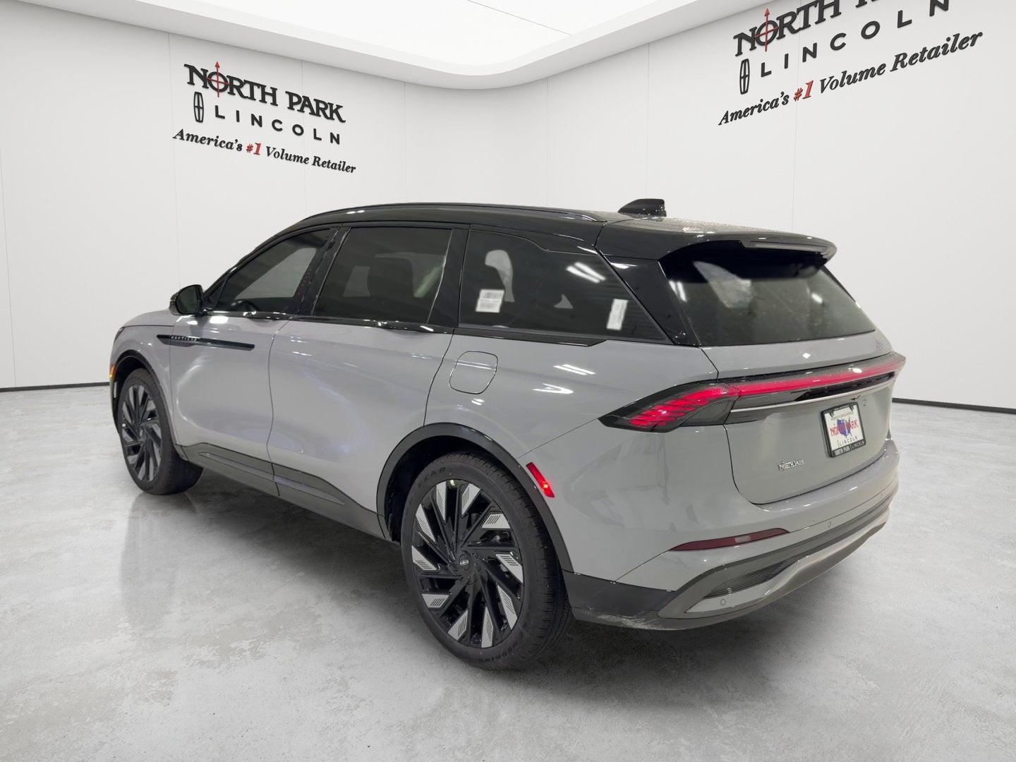 2026 Lincoln Nautilus Reserve Hybrid