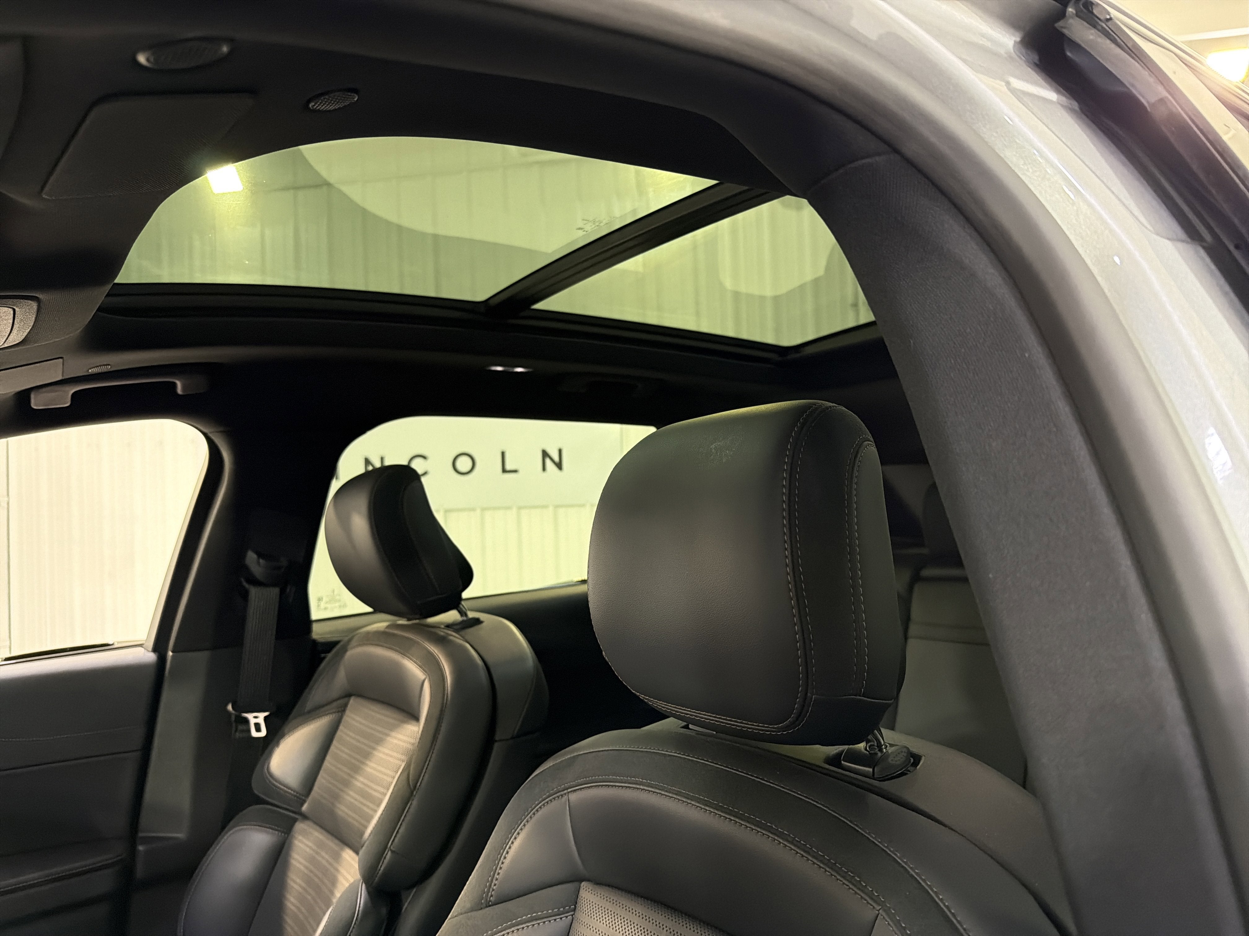 2025 Lincoln Nautilus Reserve