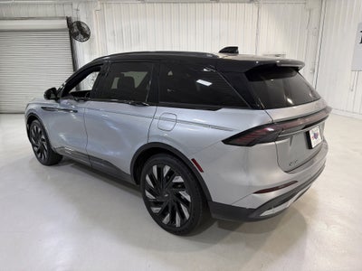 2025 Lincoln Nautilus Reserve