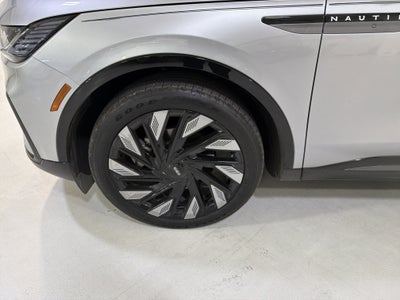 2025 Lincoln Nautilus Reserve