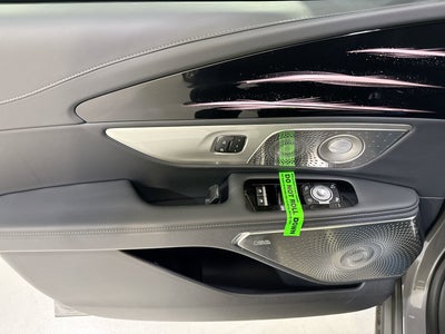 2025 Lincoln Nautilus Reserve Hybrid