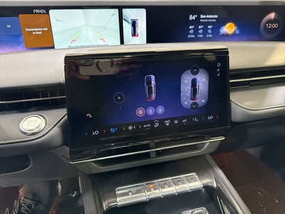 2025 Lincoln Nautilus Reserve Hybrid