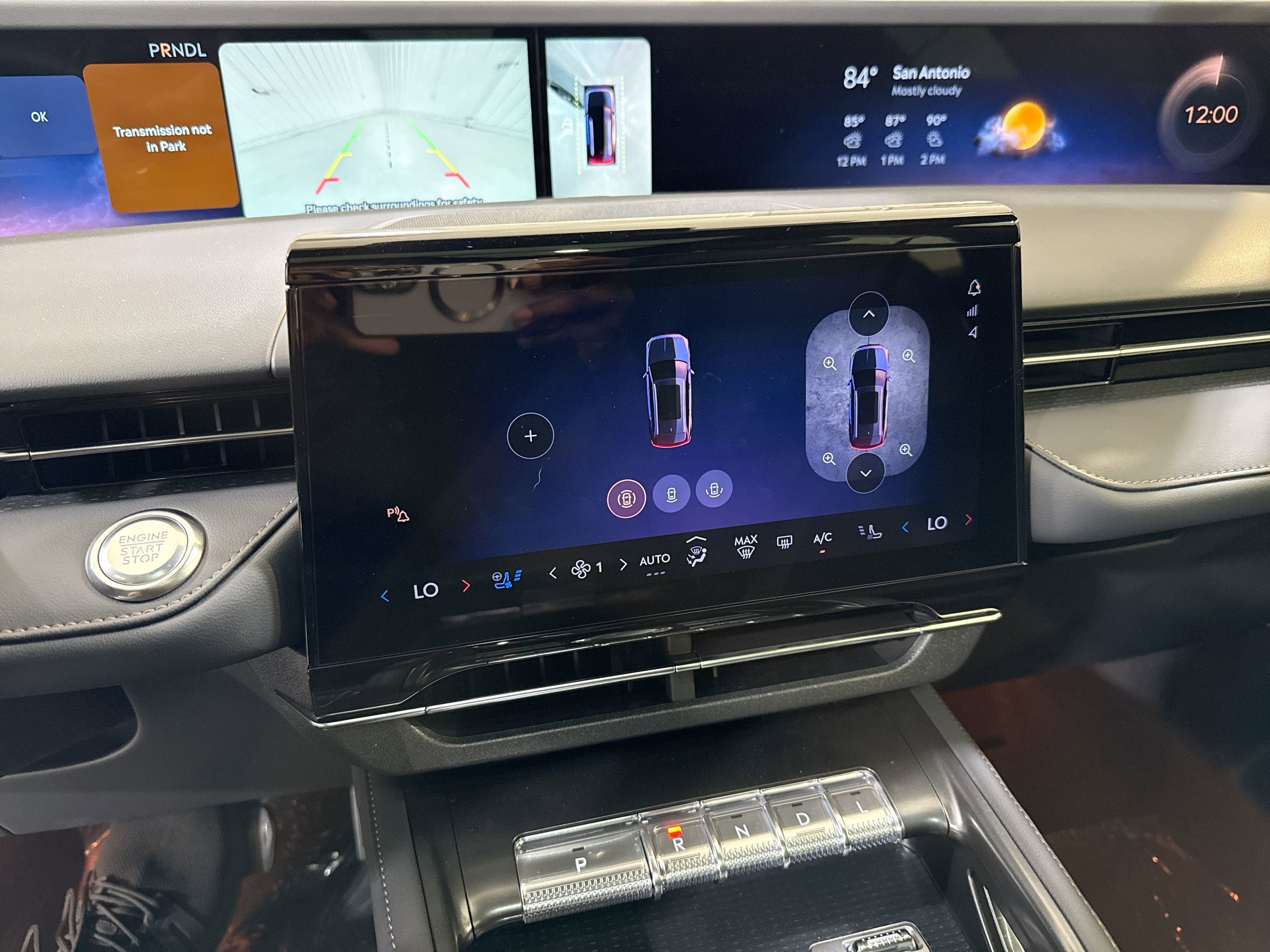 2025 Lincoln Nautilus Reserve Hybrid