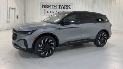 2025 Lincoln Nautilus Reserve Hybrid