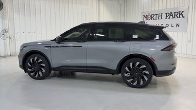 2025 Lincoln Nautilus Reserve Hybrid