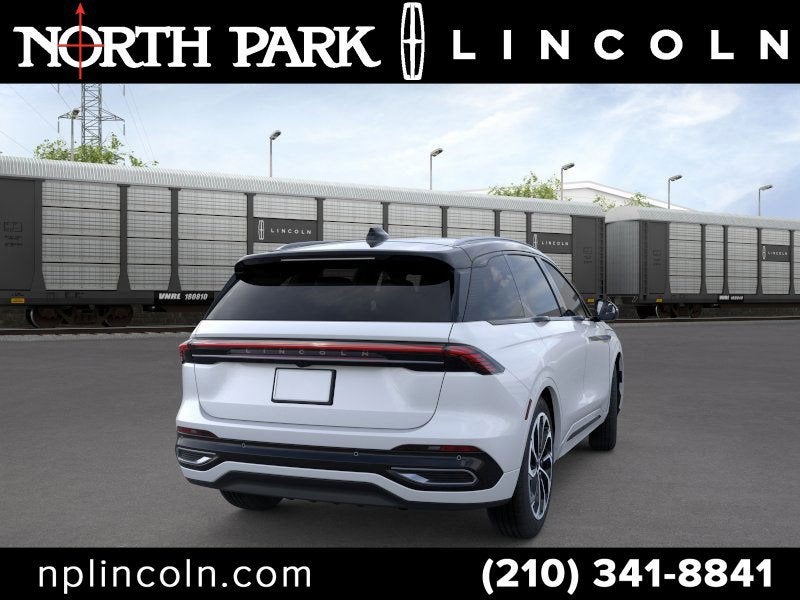 2026 Lincoln Nautilus Reserve Hybrid