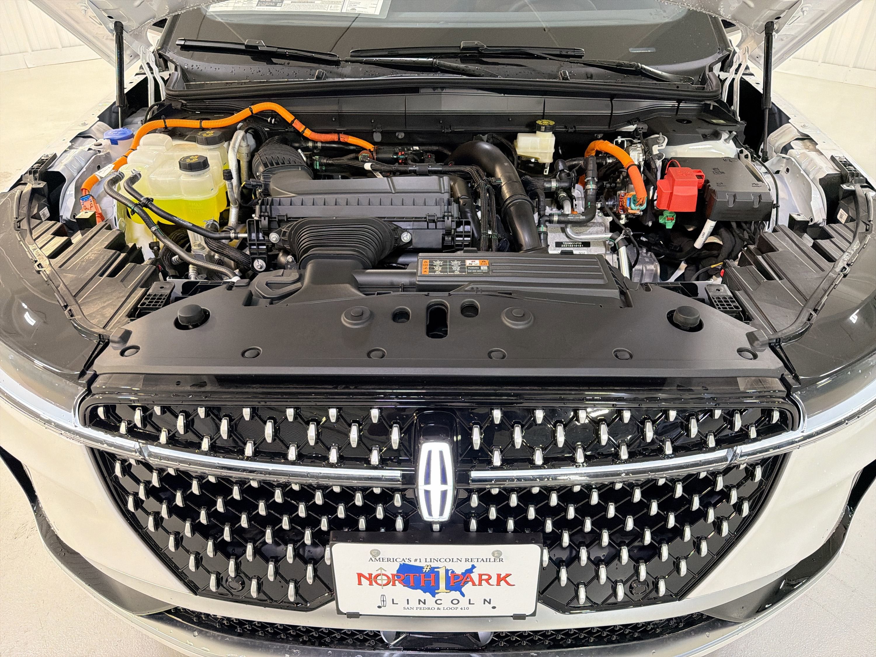 2026 Lincoln Nautilus Reserve Hybrid