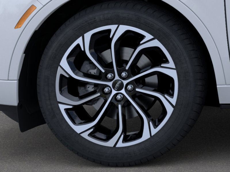 2026 Lincoln Nautilus Reserve Hybrid